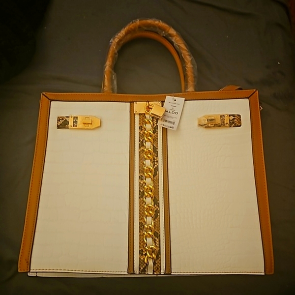 ALDO - Picture 4 of 4